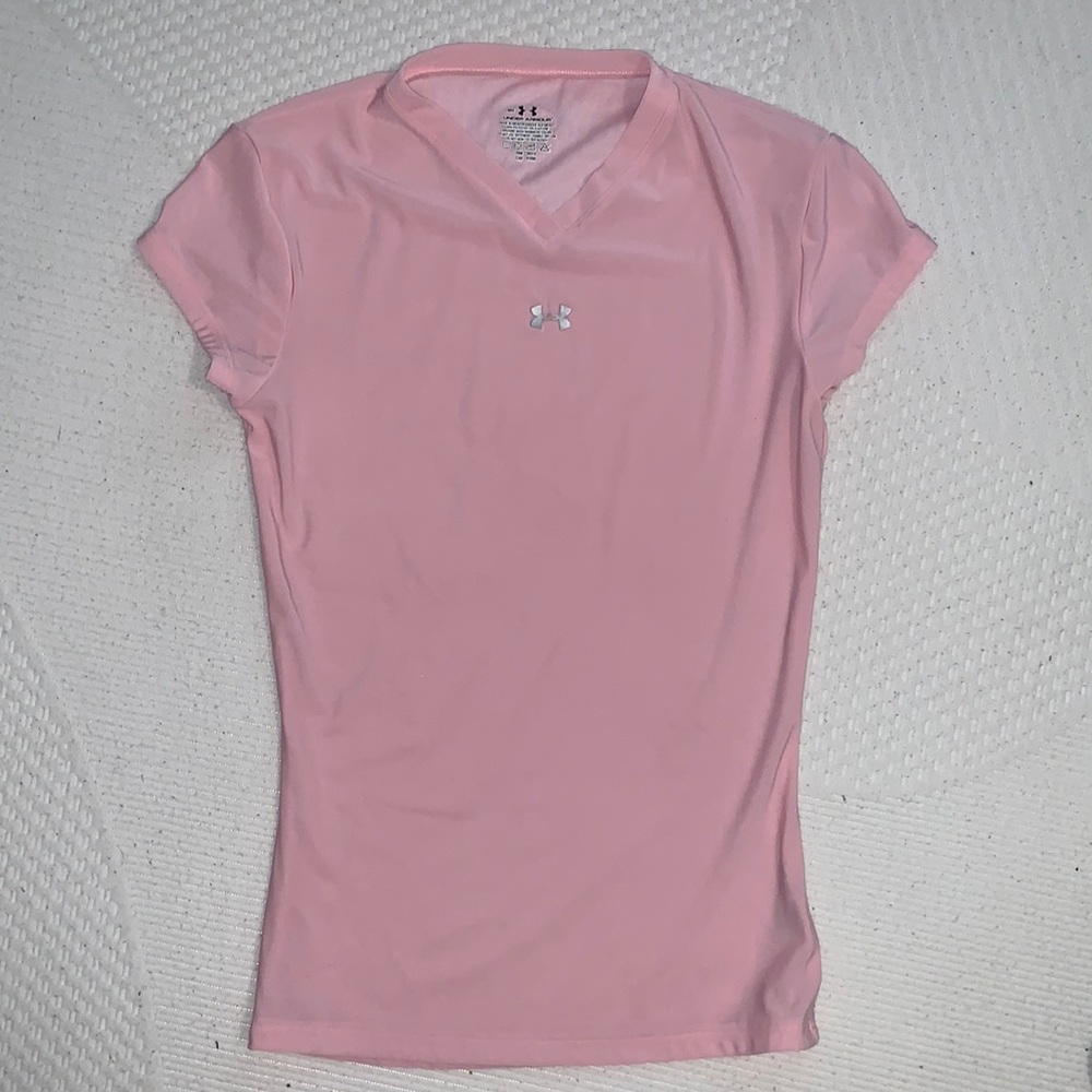 Pink Underarmour shirt